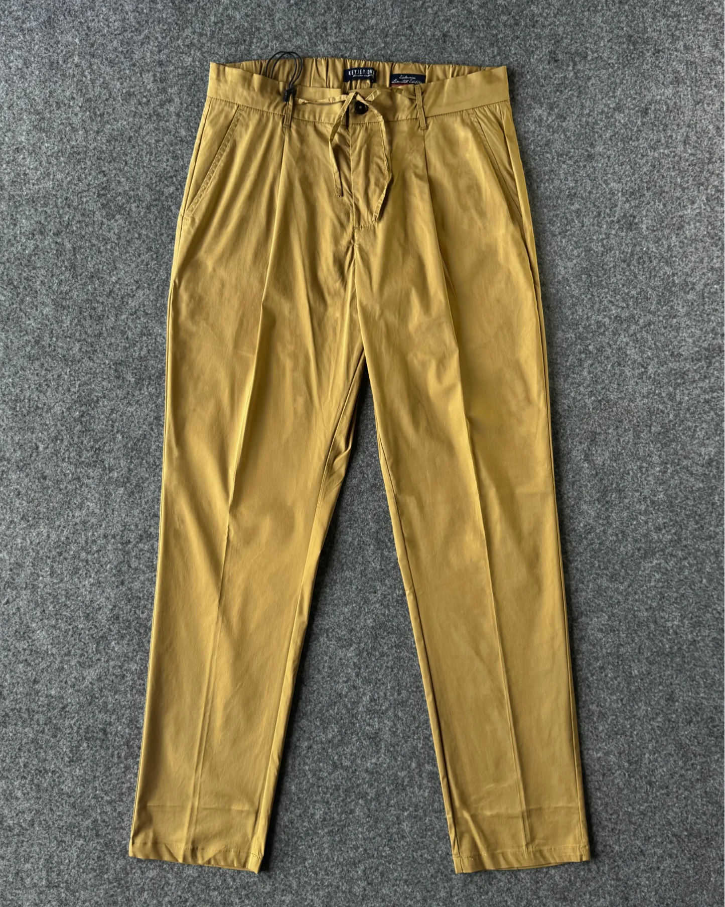 Pantalone con cintura elastica