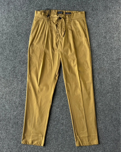 Pantalone con cintura elastica