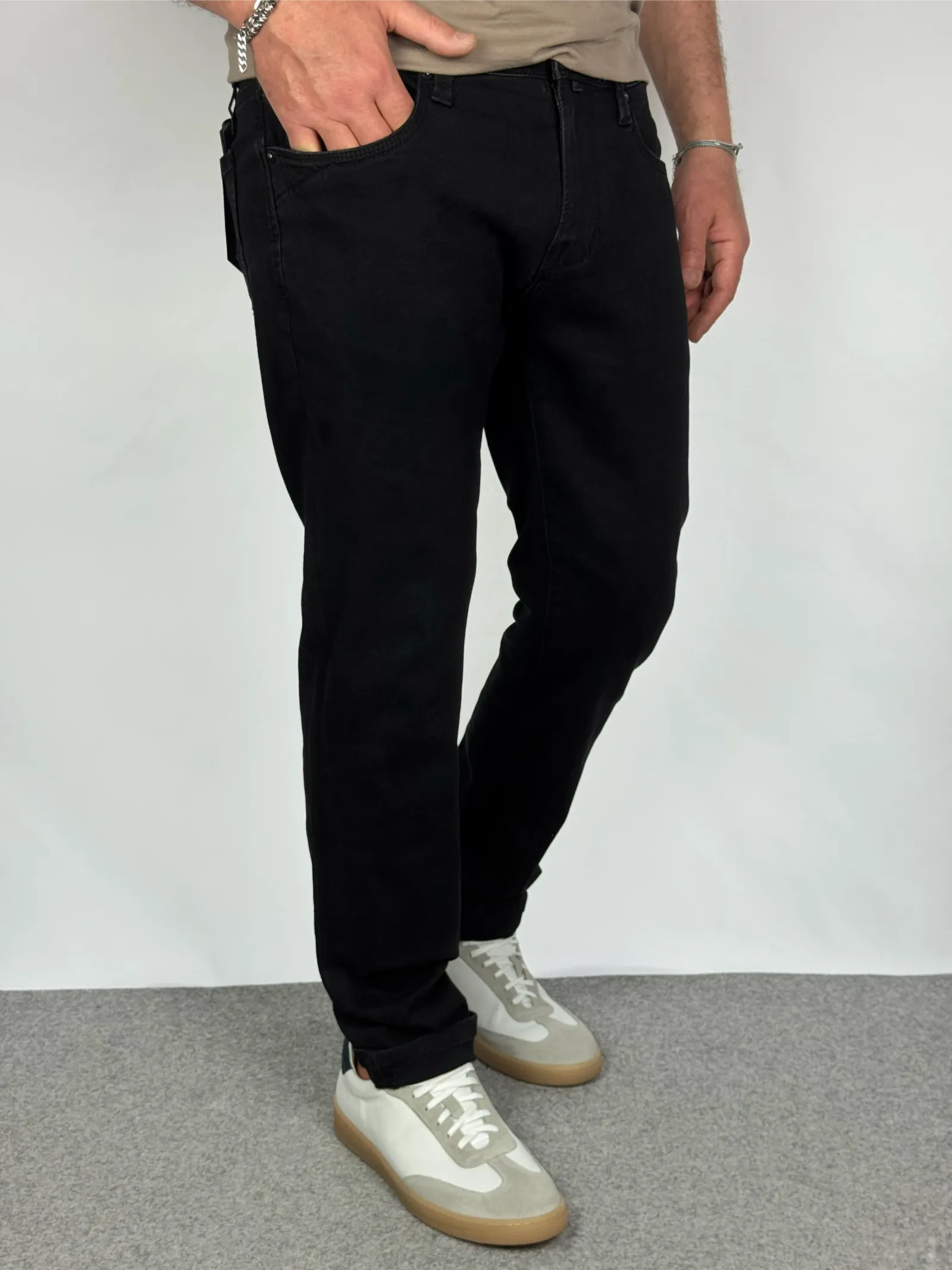 Vestibilità jeans slim fit nero KeyJey DNM - Archivio Tessile