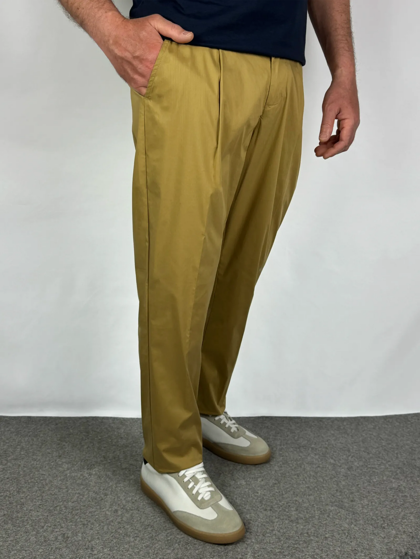 Pantalone con cintura elastica