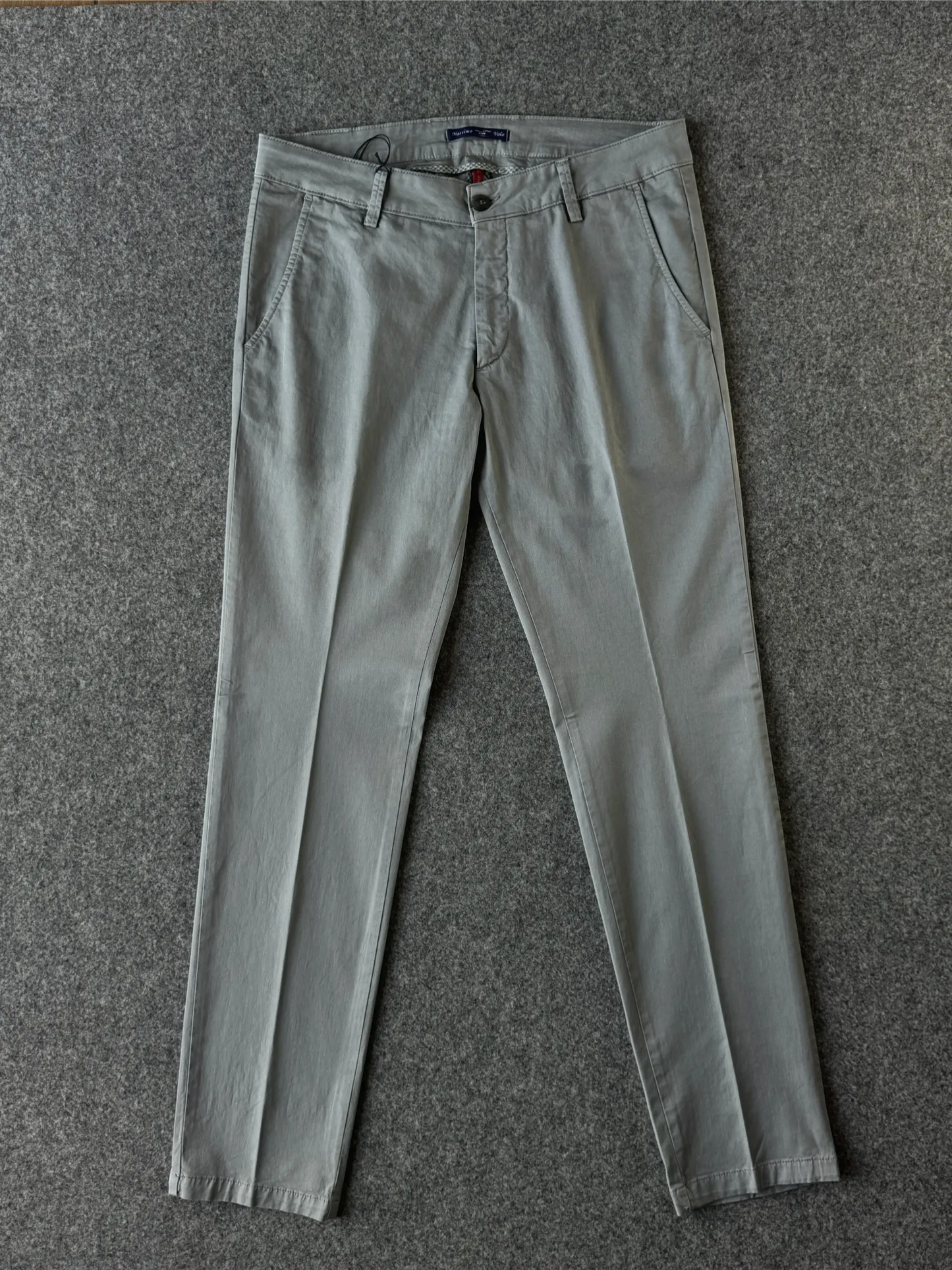 pantalone chino in cotone gabardina grigio chiaro Made in Italy - Archivio Tessile
