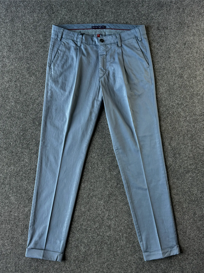 Pantalone in cotone rasato azzurro chiaro Made in Italy - Archivio Tessile